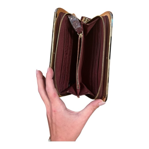 🧡 5 for $25 🧡 URBAN EXPRESSIONS Burgundy Wallet with Gold Trim - Picture 5 of 5